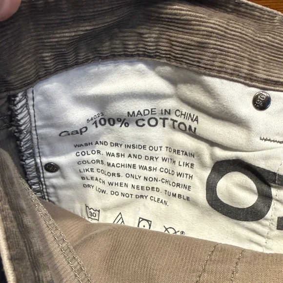 GAP 1969 Beige Corduroy Pants - Picture 4 of 6